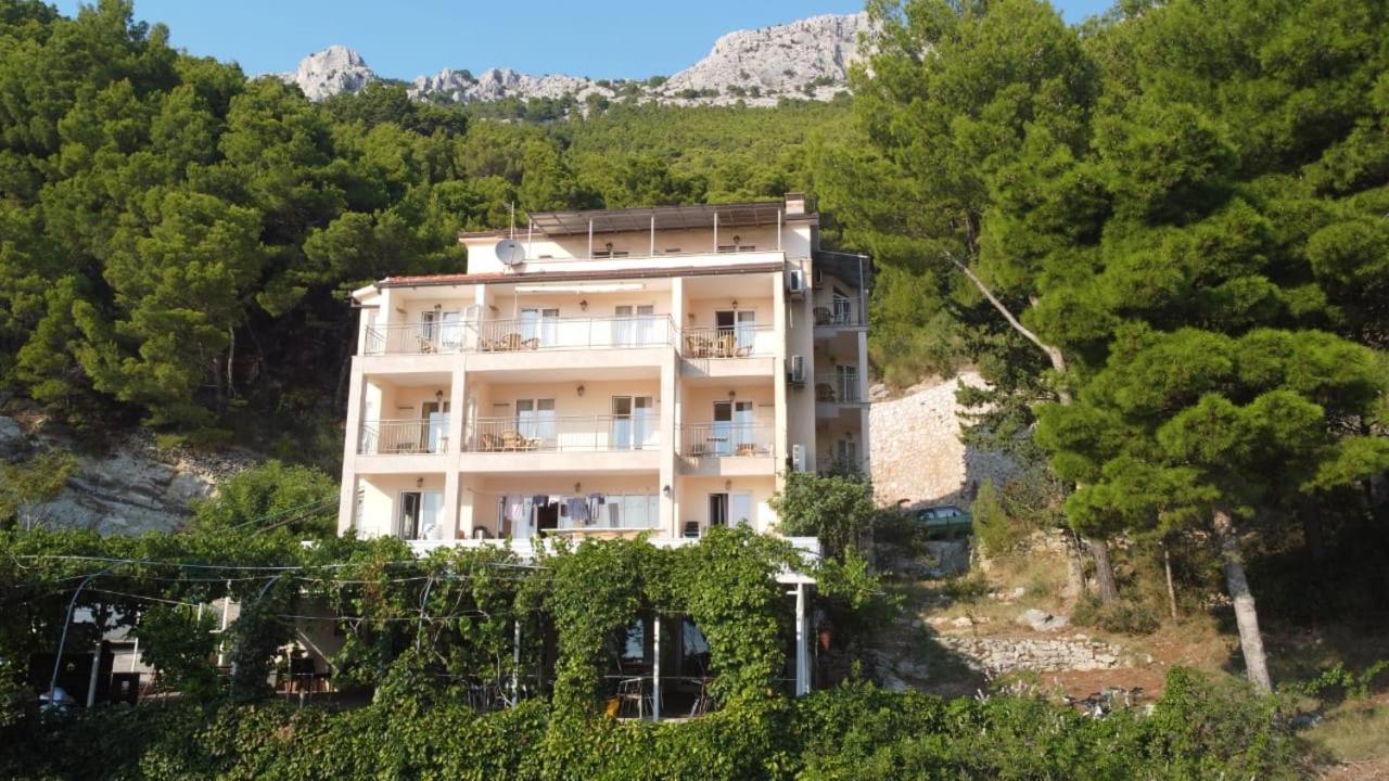 Villa Luka Brela Bagian luar foto