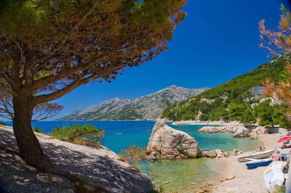 Villa Luka Brela Bagian luar foto