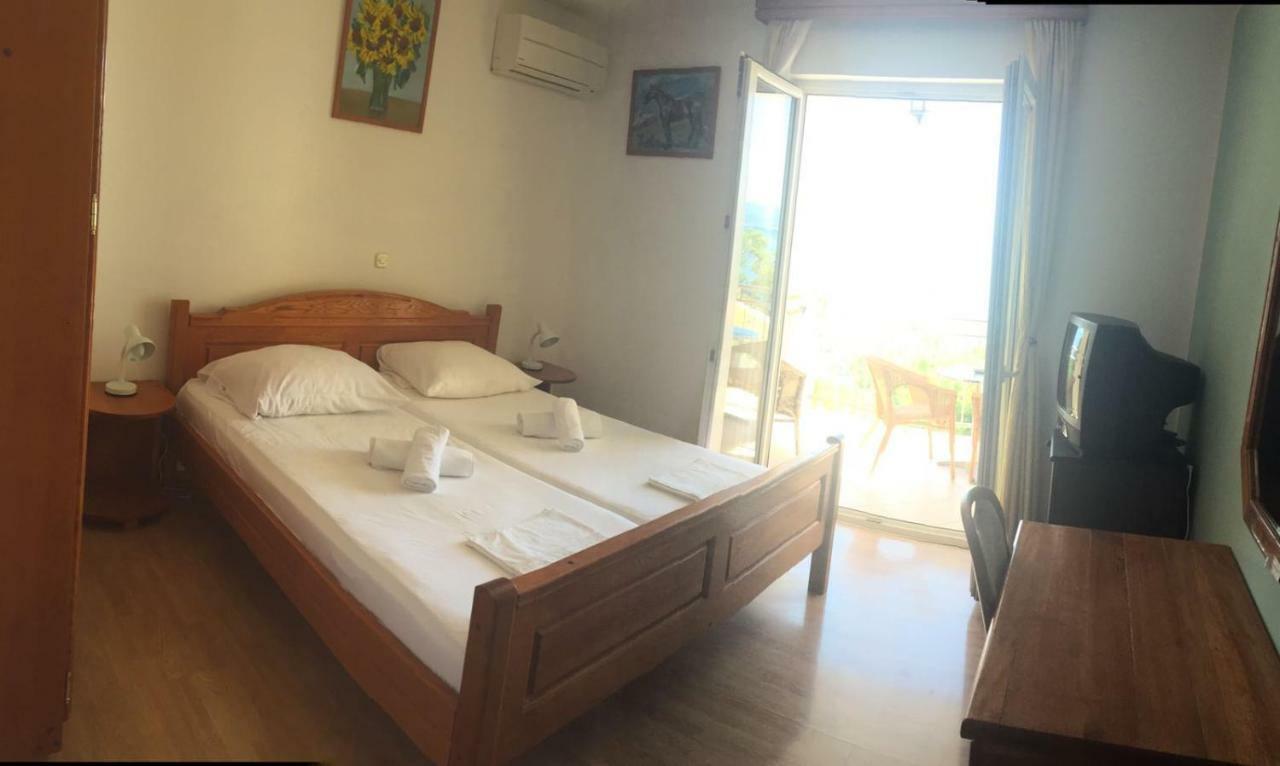 Villa Luka Brela Bagian luar foto