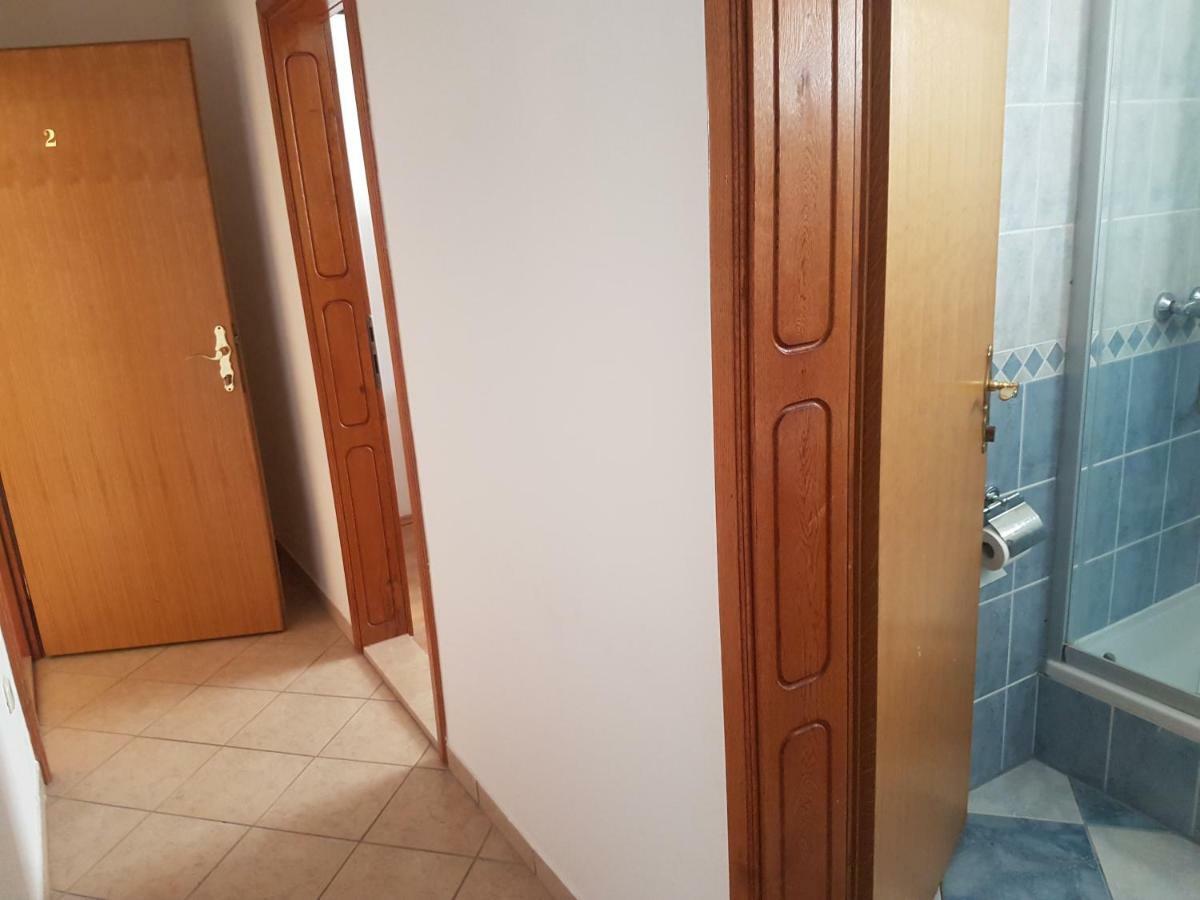 Villa Luka Brela Bagian luar foto